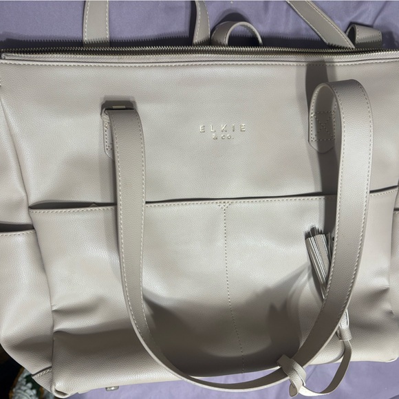 Elkie “Aberdeen” Diaper Bag in Taupe - Picture 6 of 9